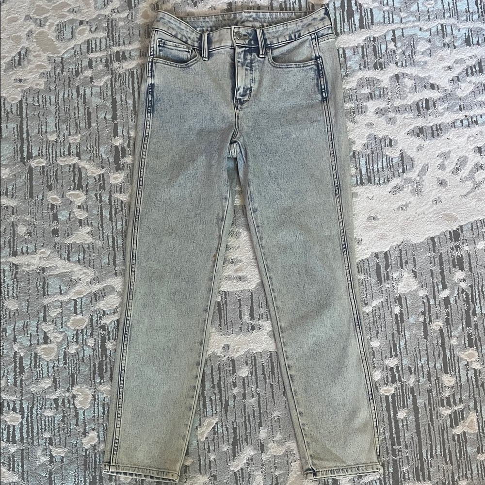 White House Black Market Light Wash Jeans